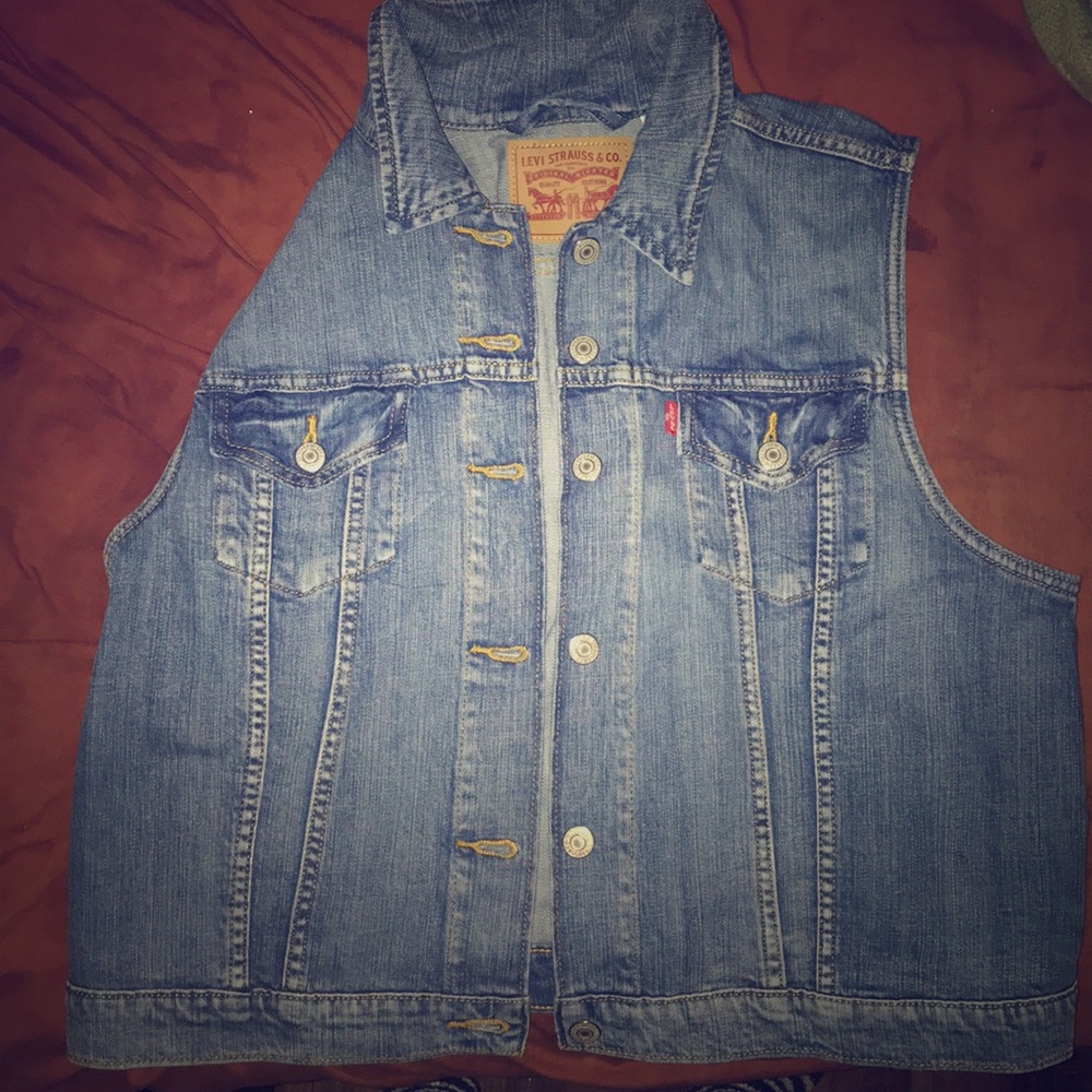 Levi’s Light Wash Denim Vest